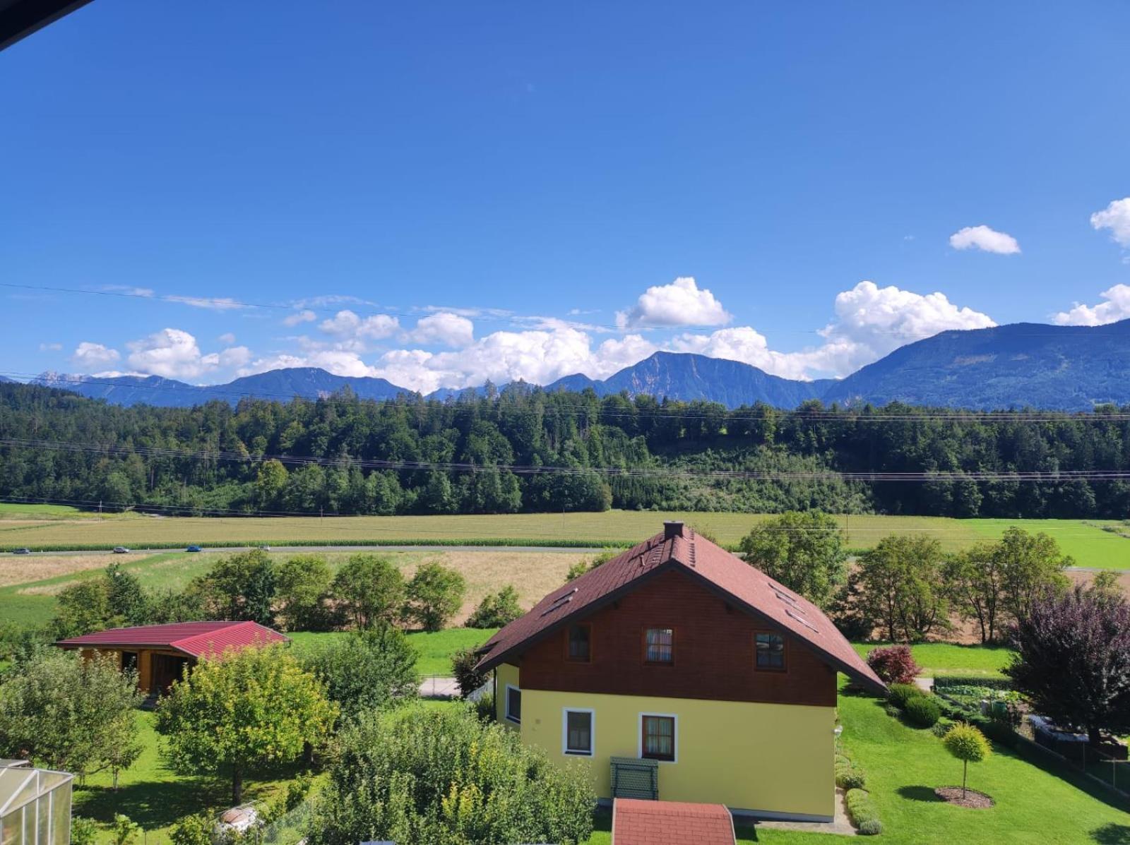 Ferienwohnung Dani Kottmannsdorf Экстерьер фото